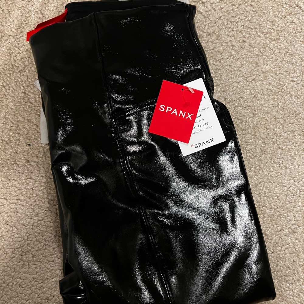 Spanx patent leather leggings ✨